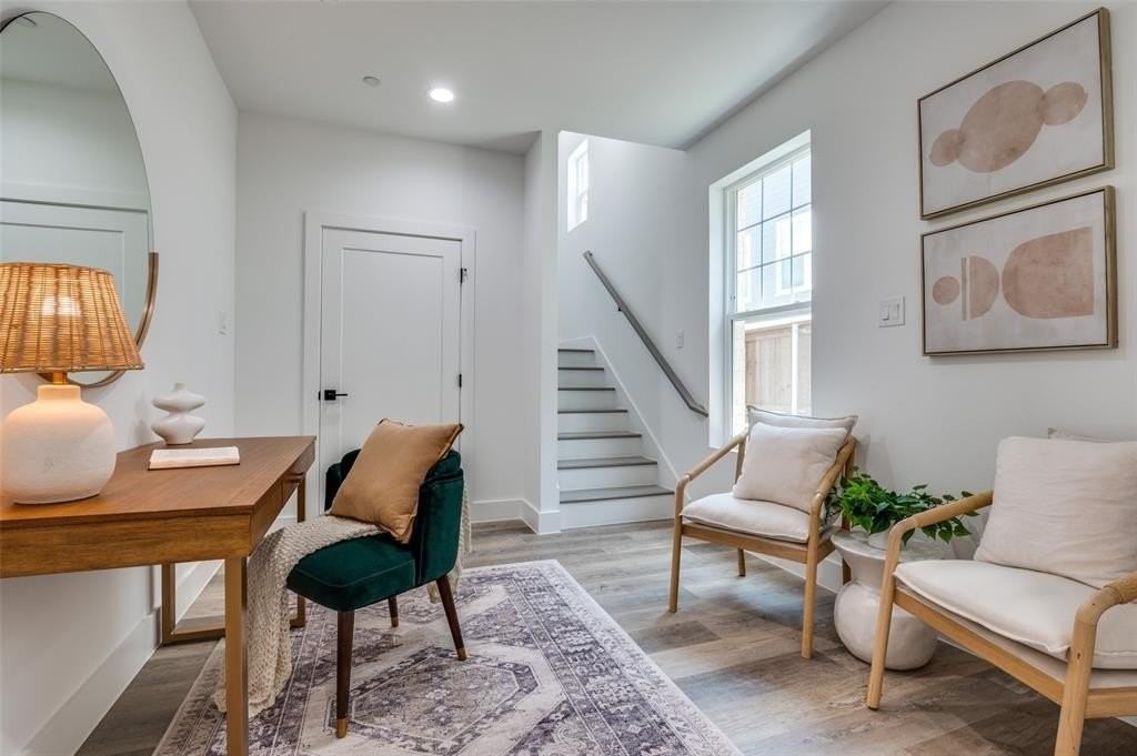 631 N Tyler St #303 - Photo 5 of 25