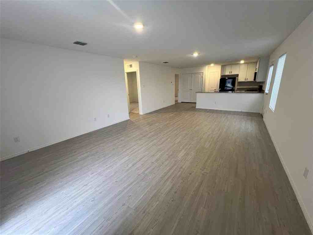 9012 Red Fox Trl - Photo 6 of 35