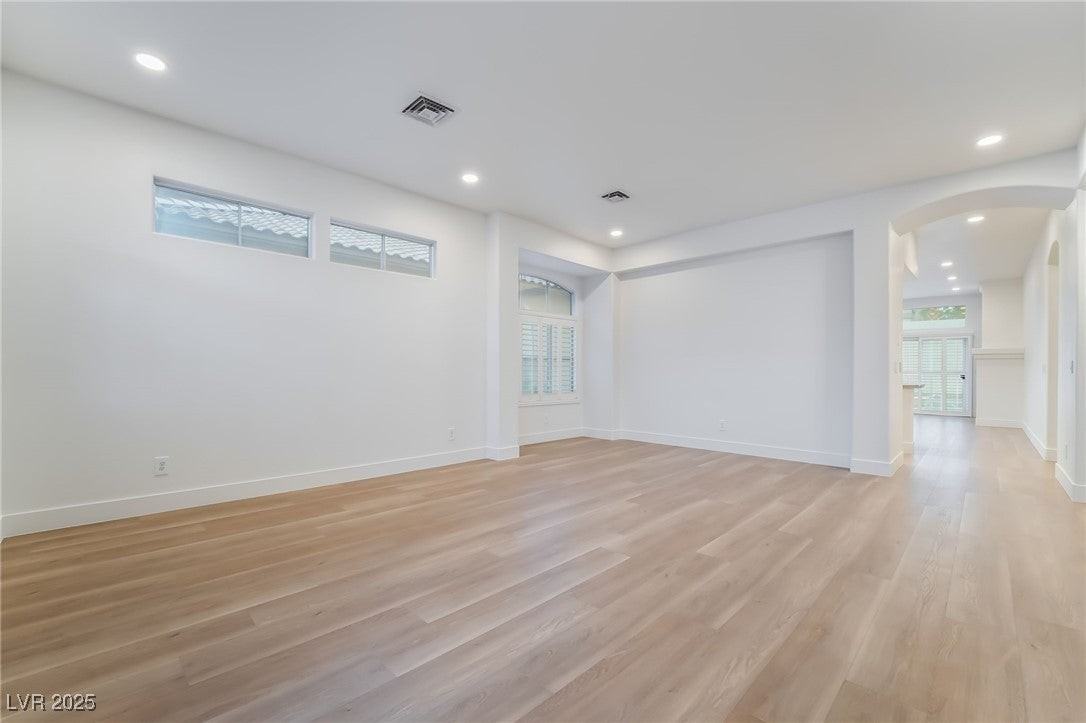 3057 Sunrise Heights Dr - Photo 5 of 50