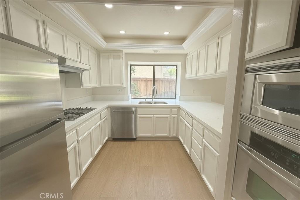 64 Tidewind Unit 8 - Photo 3 of 25