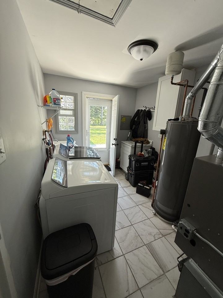 452 Indianwood Blvd - Photo 4 of 8