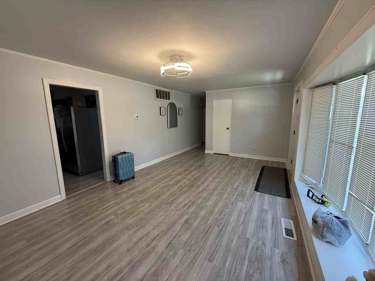 452 Indianwood Blvd - Photo 5 of 8