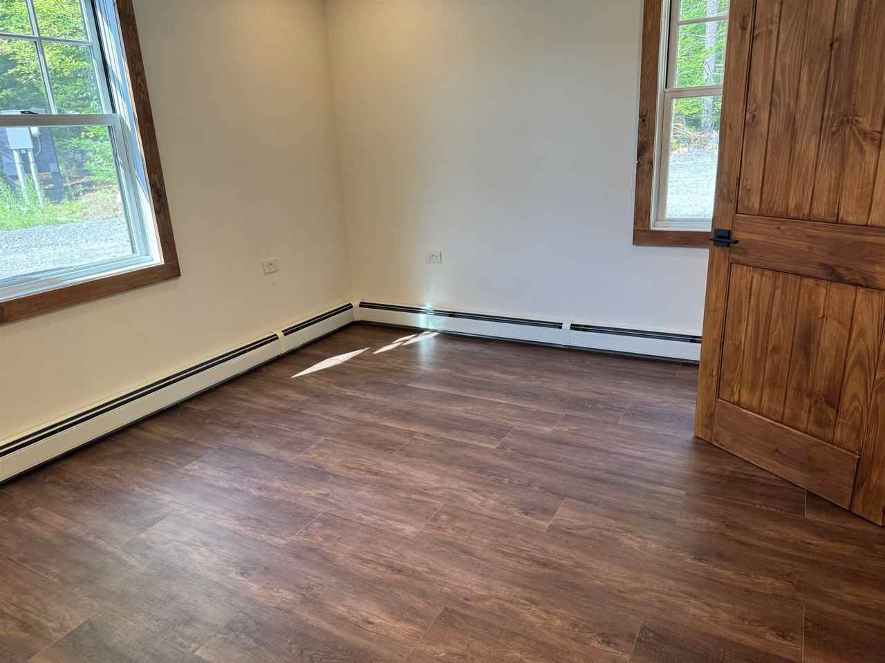 1279 Campbell Rd - Photo 6 of 9