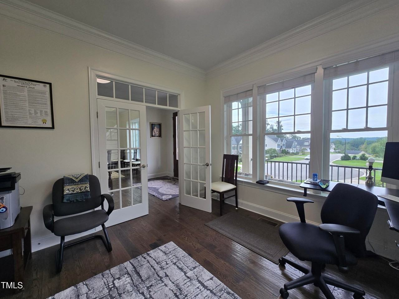 137 Lystra Grant Ct - Photo 6 of 43