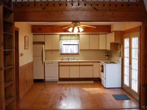 136 Riverbend Dr - Photo 2 of 2