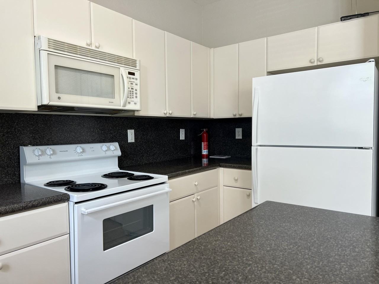 3507 Shoma Drive - Photo 3 of 37