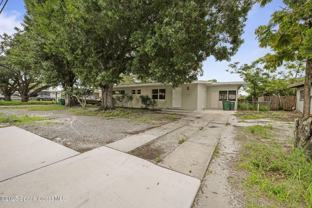 418 N Fiske Blvd - Photo 1 of 1