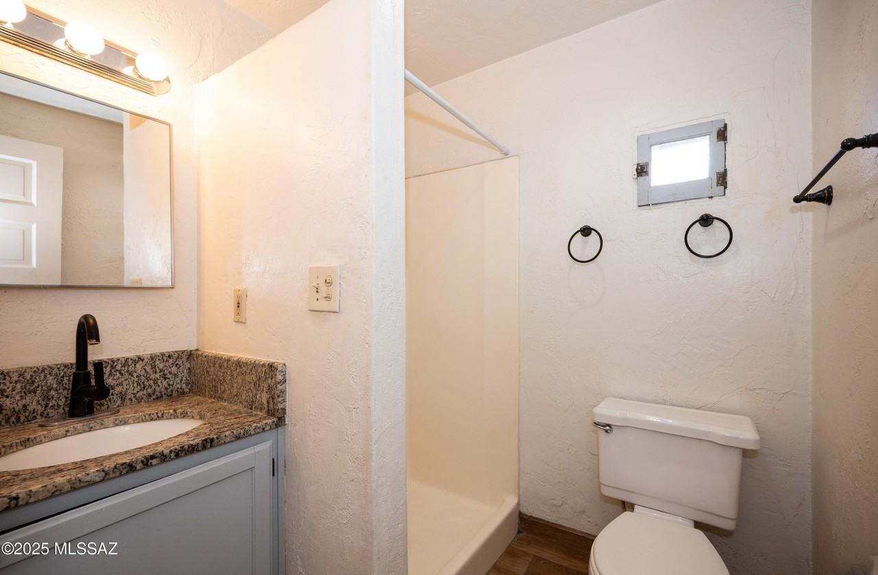 627 North Euclid Avenue #2 - Photo 3 of 14