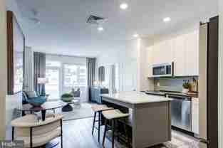 501 N Columbus Blvd #1623 - Photo 1 of 1