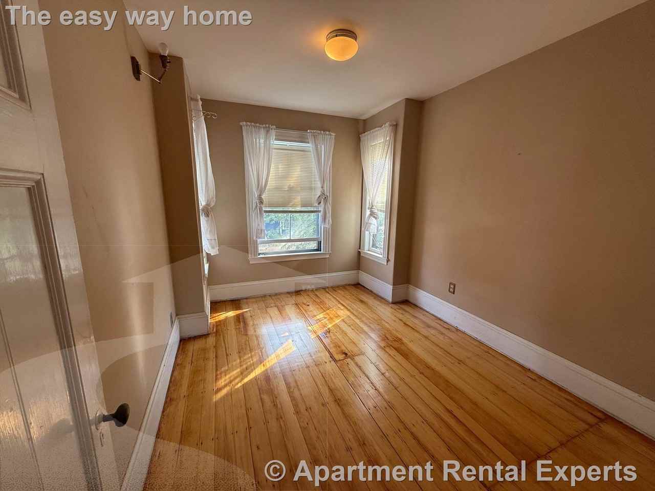 57 Rindge Ave - Photo 2 of 13