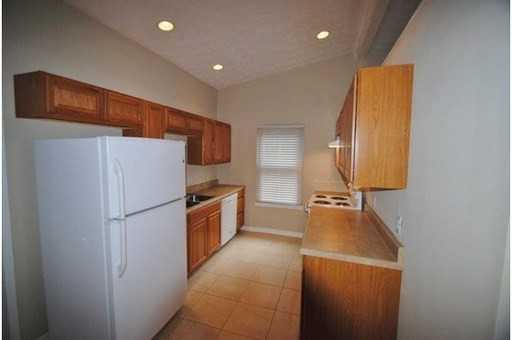 4274 Walnut Grove Ct - Photo 2 of 6