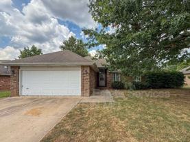 2155 E Cragmont St - Photo 1 of 1
