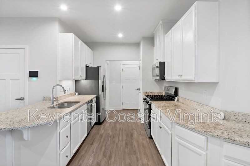 153 Kenny Ln - Photo 3 of 25