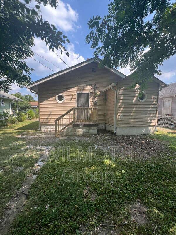 2522 Adams St - Photo 2 of 19