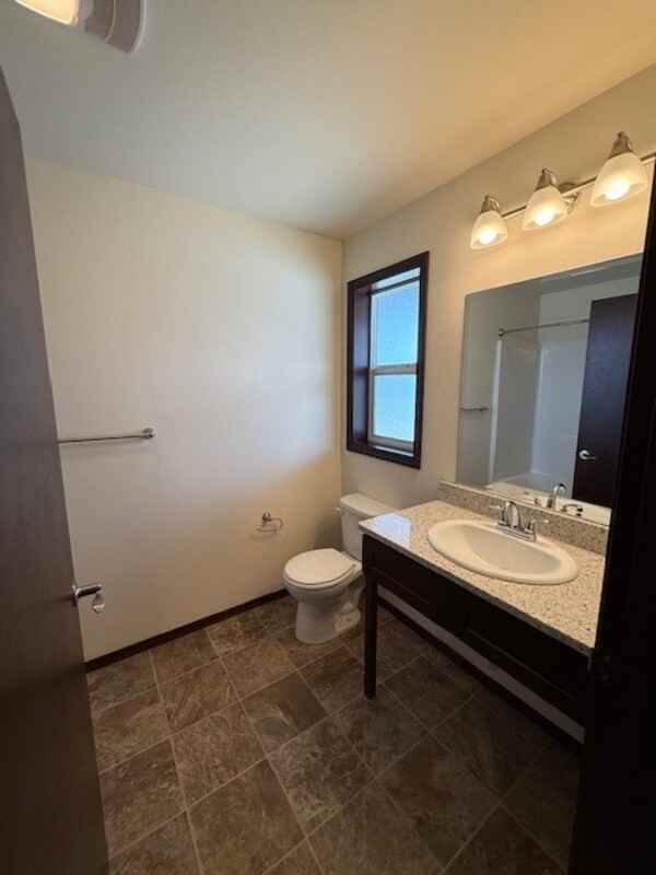 2040 Andress Lane - Photo 5 of 16