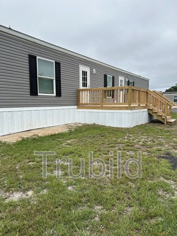 205B Sussex Dr - Photo 3 of 6