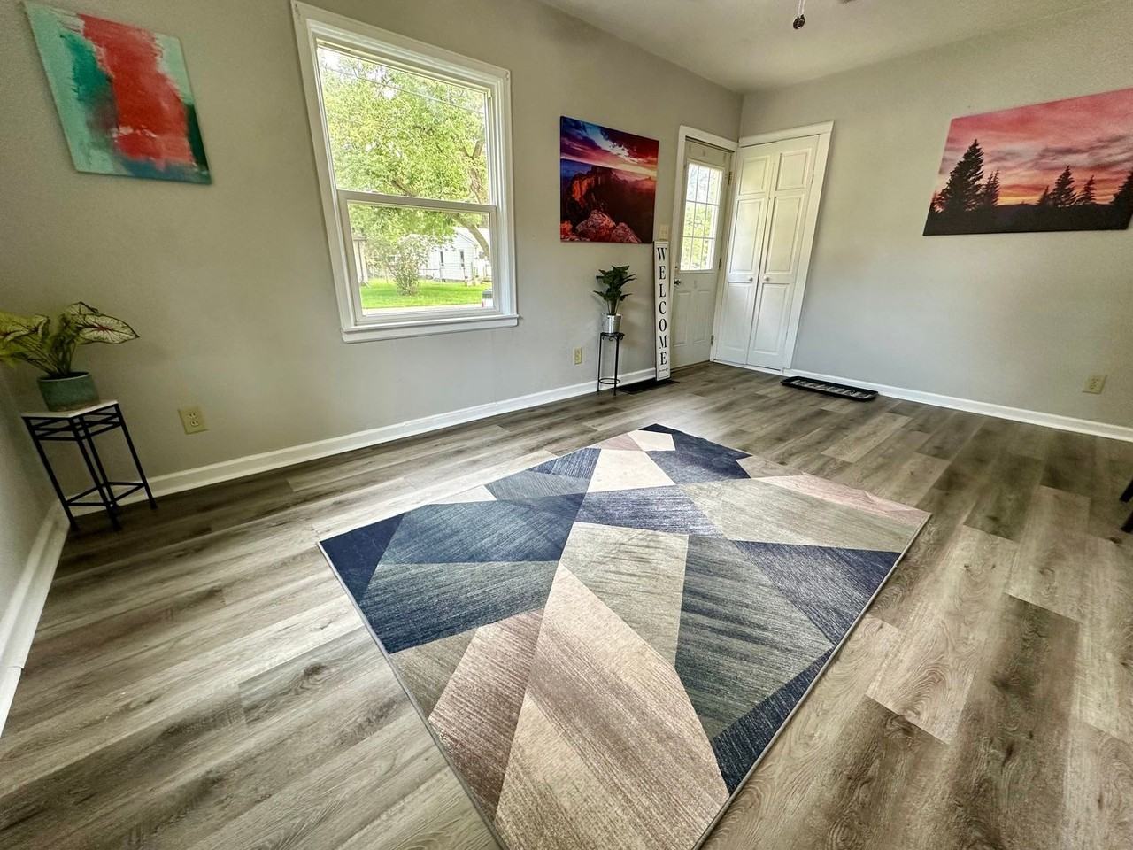 333 Lamont St - Photo 6 of 17