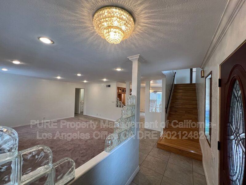 21409 Dolores St - Photo 2 of 32