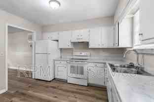 4426 Central Valley Dr - Photo 1 of 1