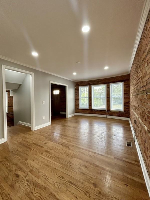 3533 2nd Avenue - Photo 5 of 24