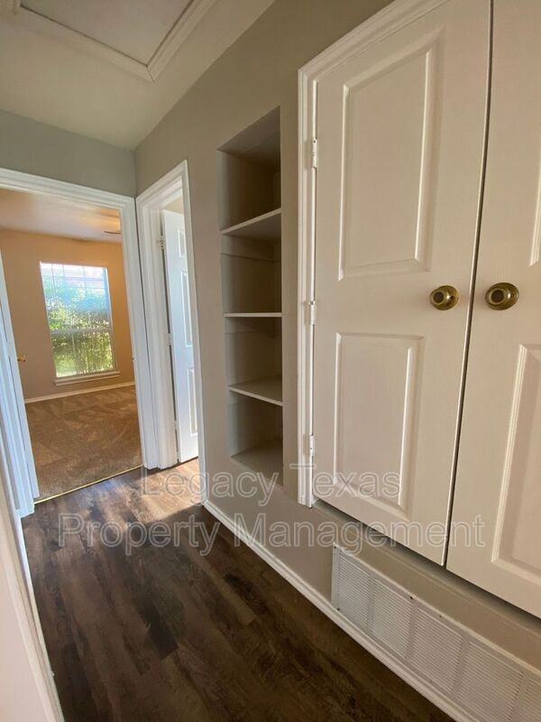 705 Miracle Ln #A - Photo 7 of 14