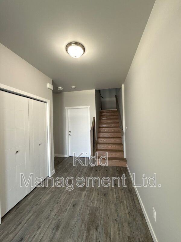 Kidd Pl #5542 - Photo 2 of 10