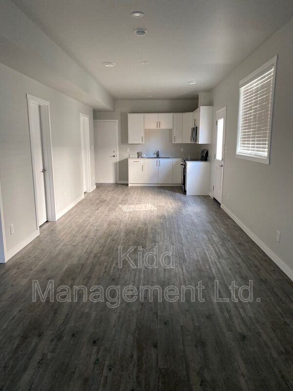 5542 Kidd Plb - Photo 2 of 11