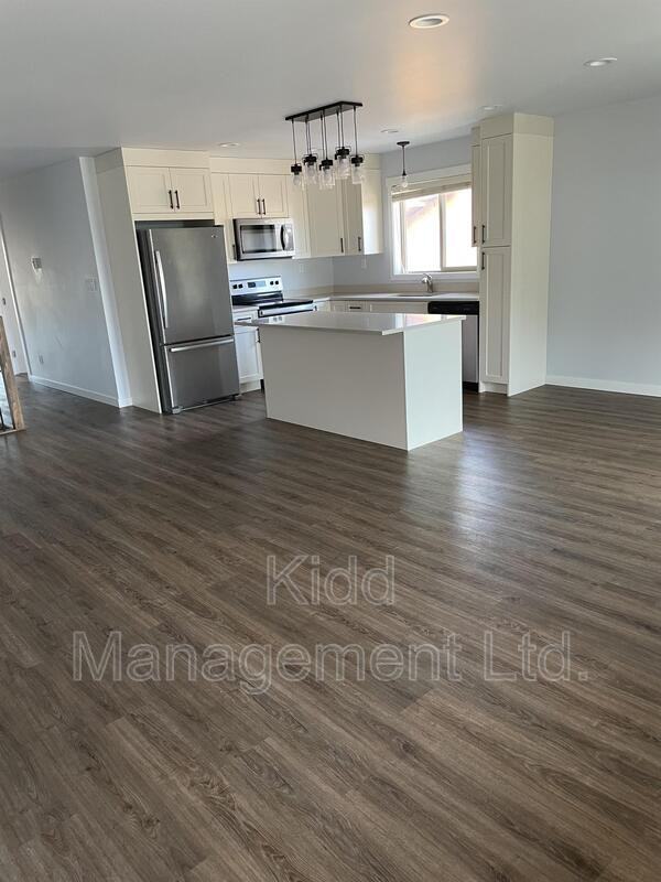 107 Amonterey Road - Photo 2 of 11