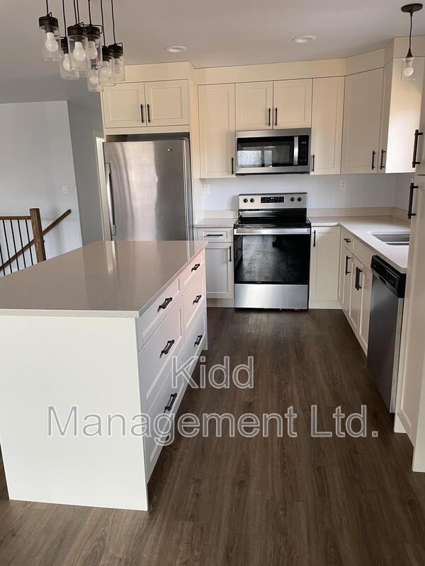 107 Amonterey Road - Photo 3 of 11