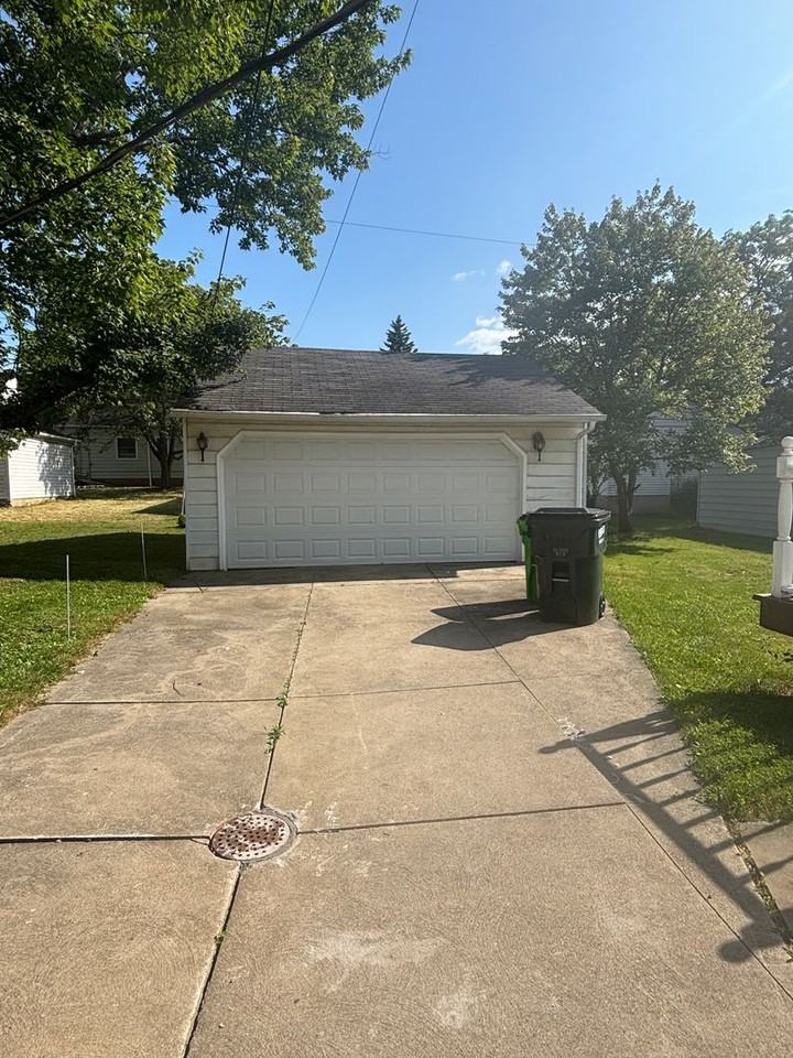 12916 Silver Rd - Photo 3 of 19