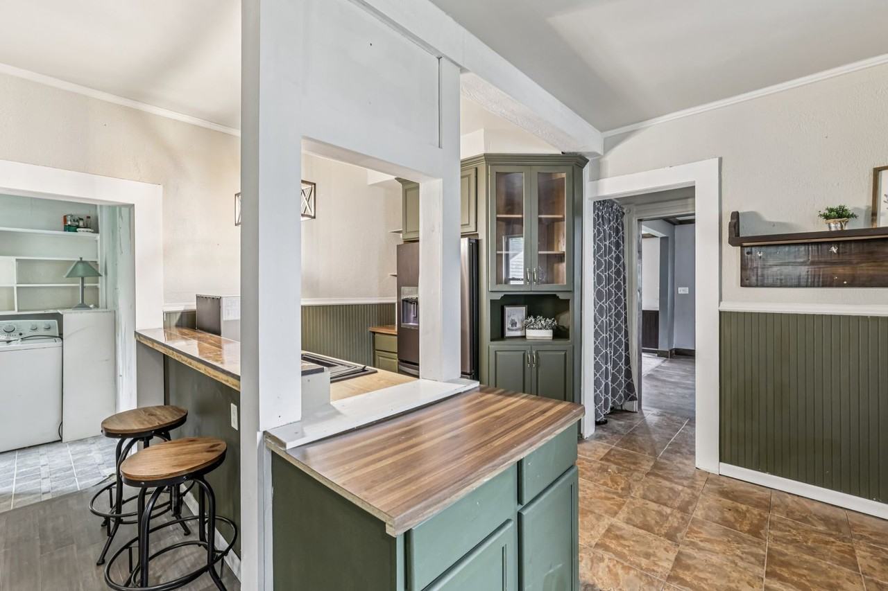 516 Poet St - Photo 6 of 9