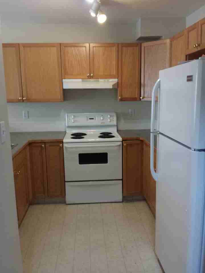 21 Highlands Pl W - Photo 3 of 15