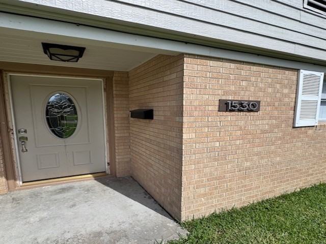 1530 Driskill St - Photo 2 of 24