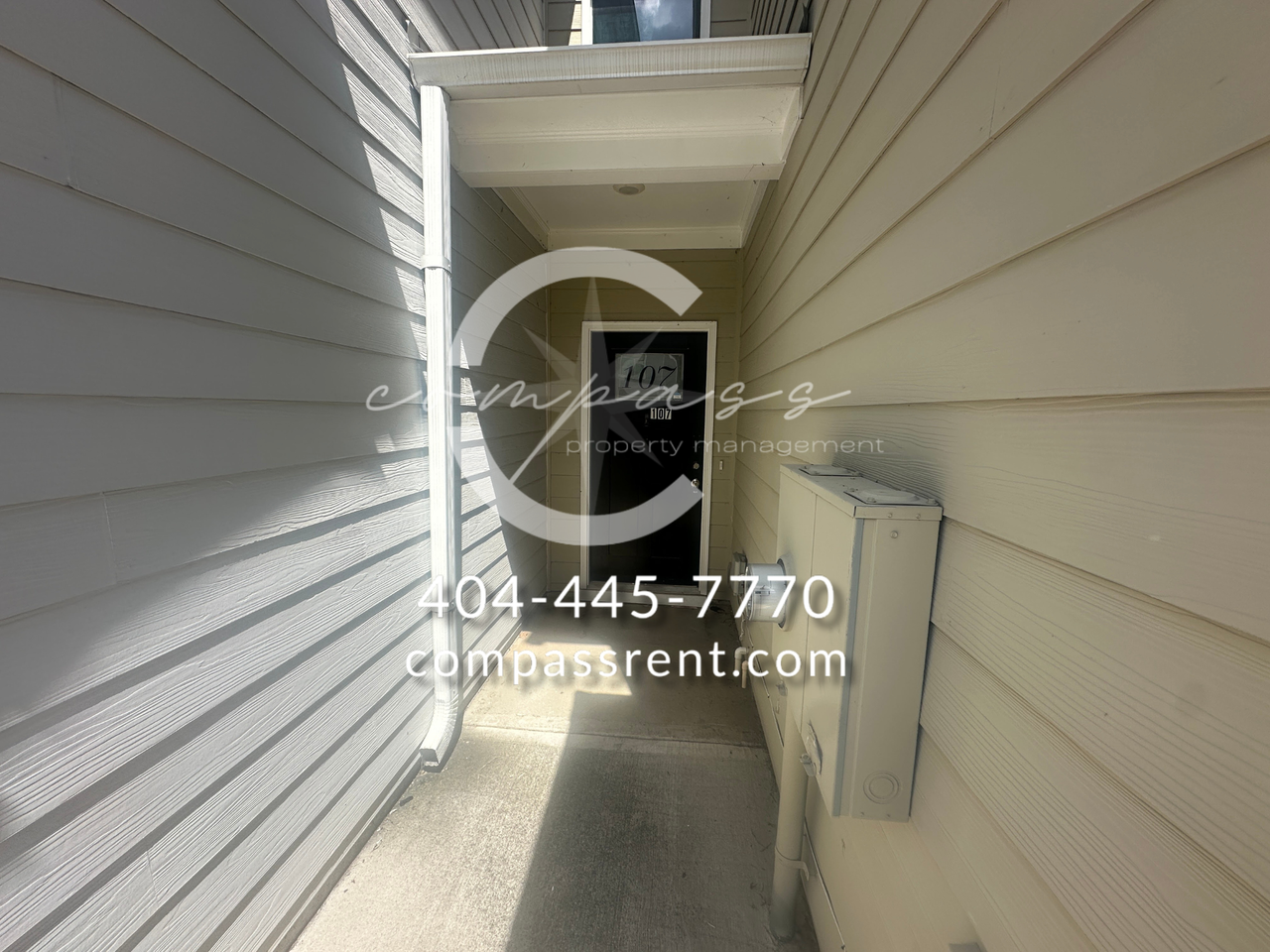 107 Squarewood Ln - Photo 2 of 27