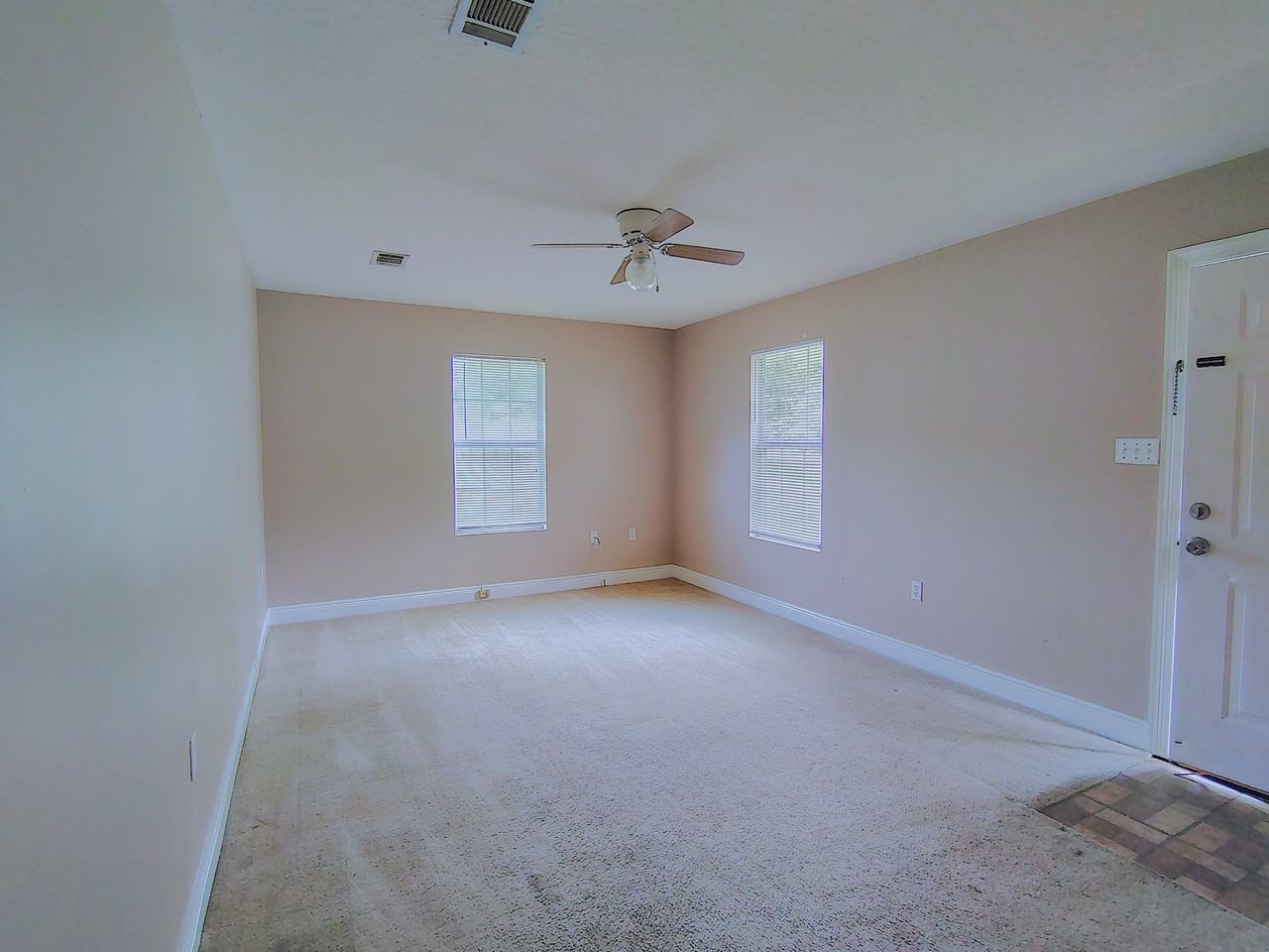 629 Elks Lake Rd #2 - Photo 3 of 19