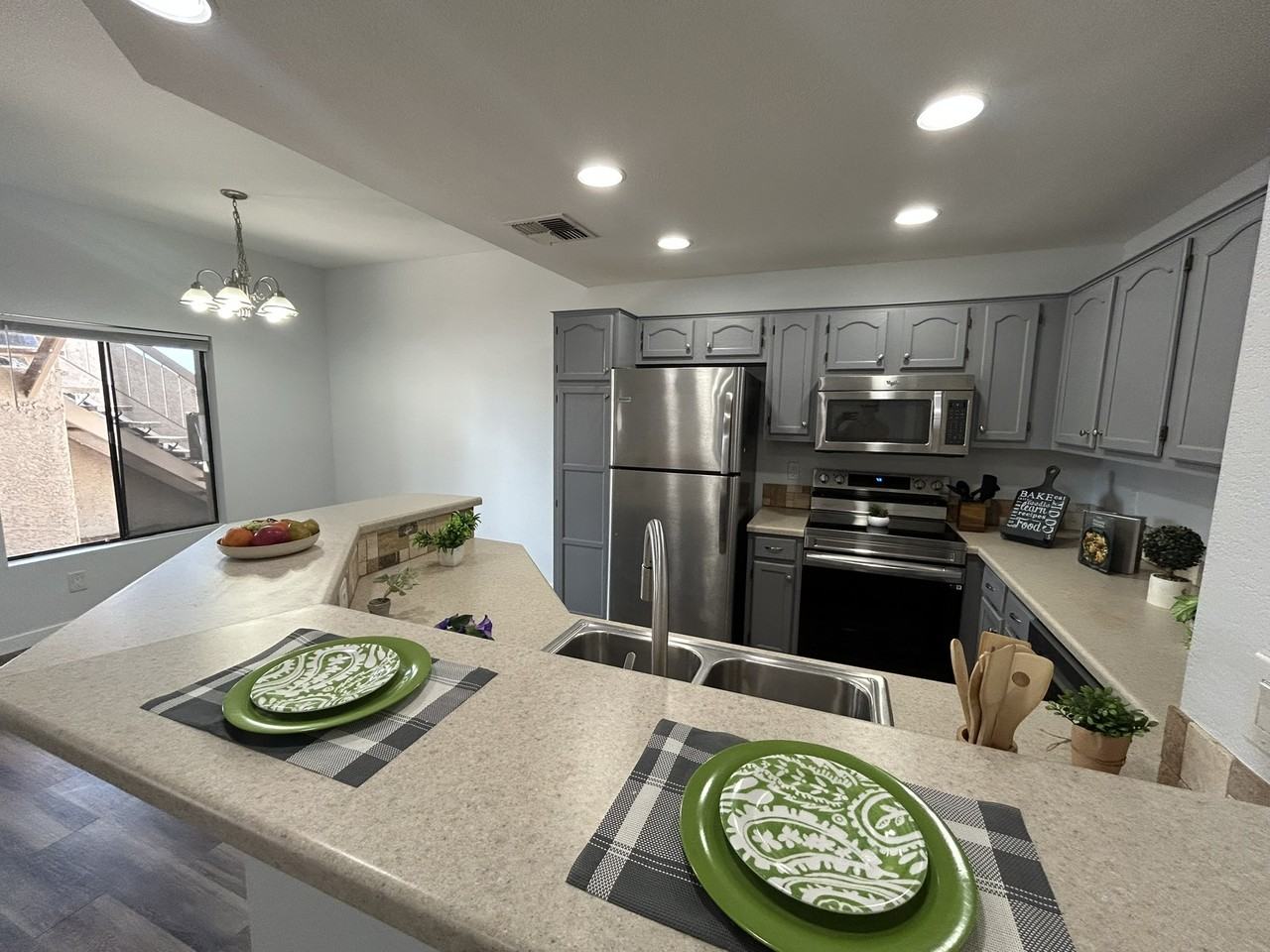 11666 N 28Th Dr - Photo 2 of 15