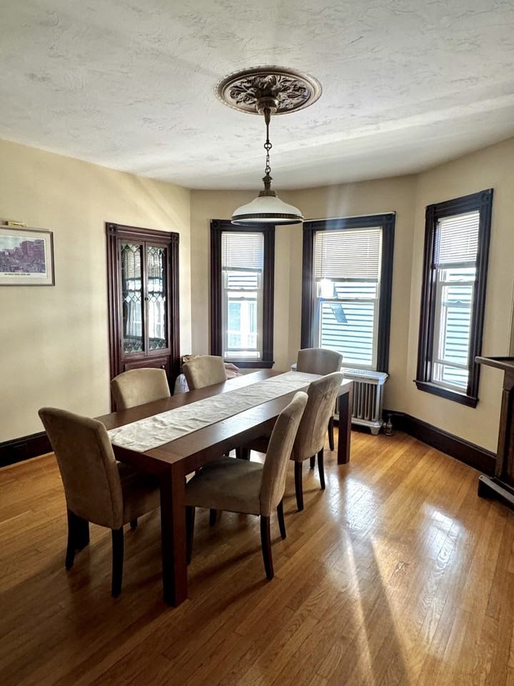 32 Dorset St #1 - Photo 2 of 36