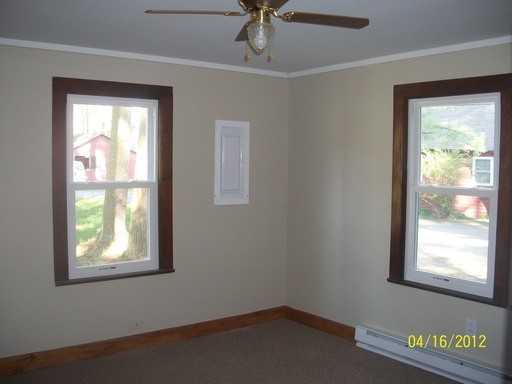 263 Country Acres Dr - Photo 3 of 10