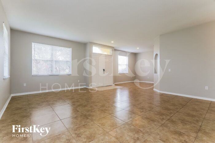 2751 Berkford Cir - Photo 2 of 16