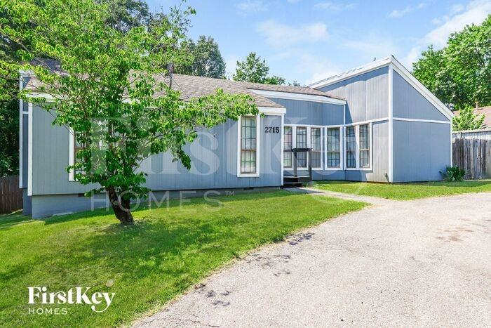 2715 Welchlawn St - Photo 2 of 15