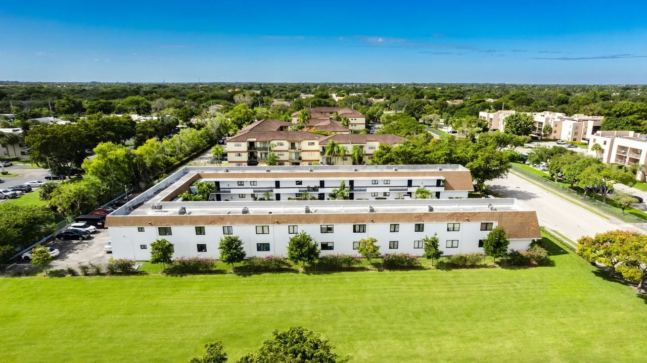 Timbercreek Apartments - Photo 2 of 29