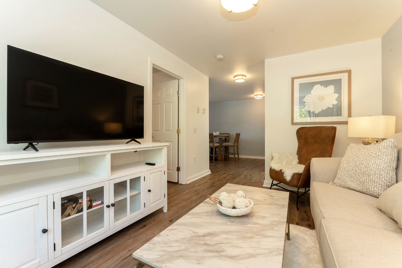 1117 Bar Harbor Road - Photo 4 of 50