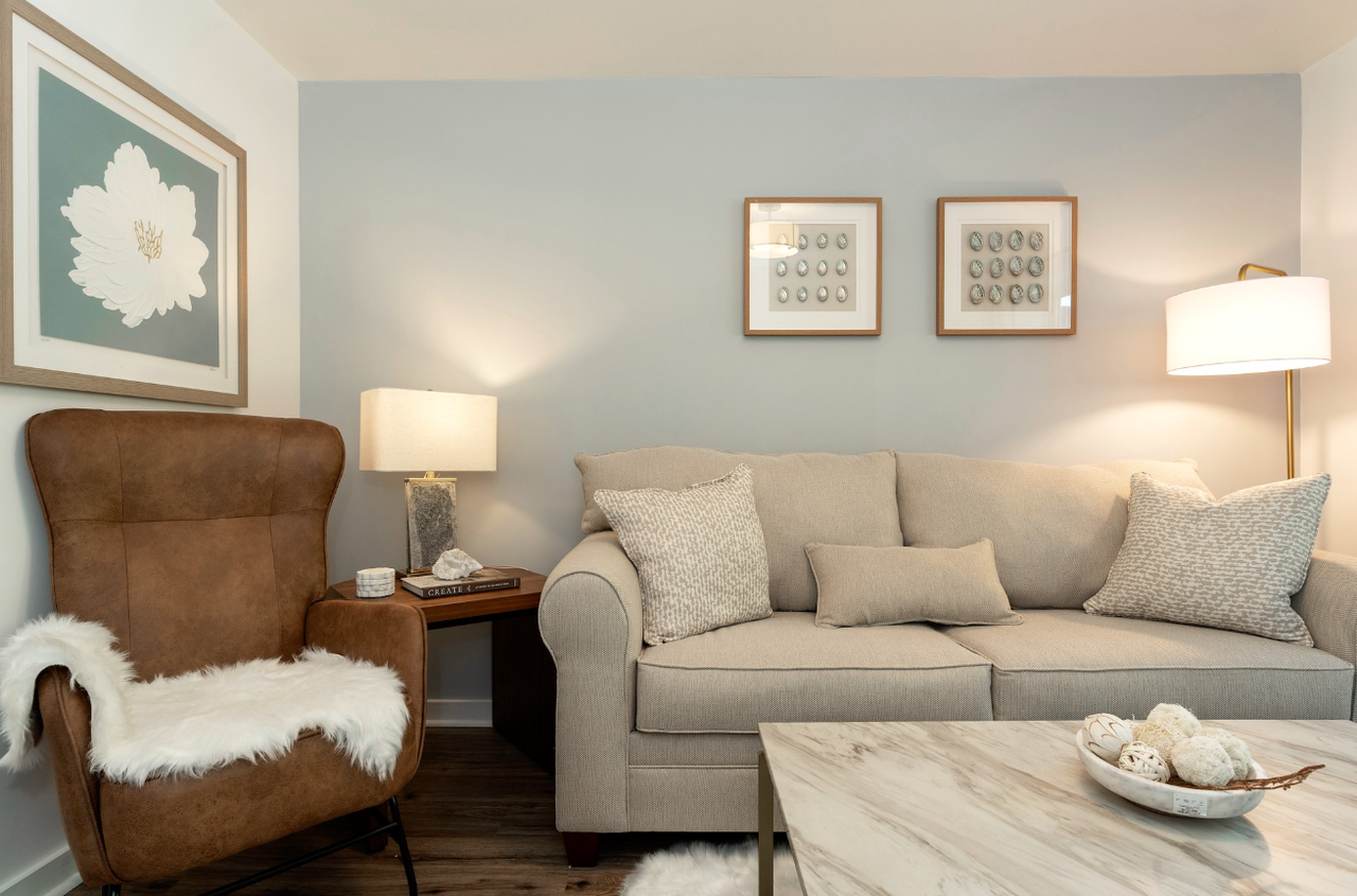 1117 Bar Harbor Road - Photo 5 of 50