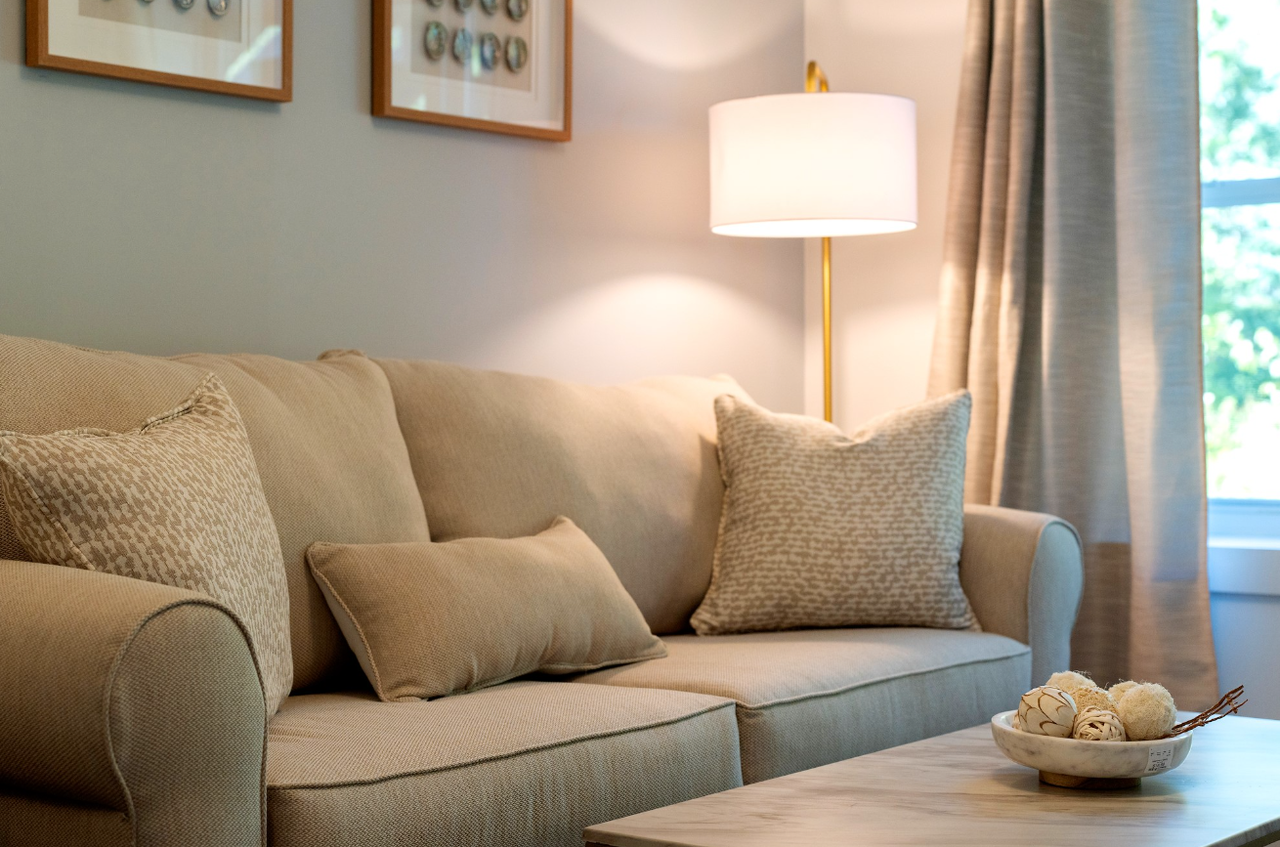 1117 Bar Harbor Road - Photo 7 of 50