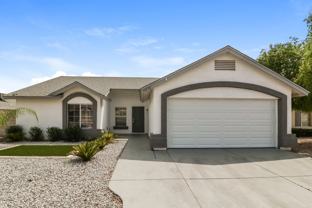 10235 W Medlock Dr - Photo 1 of 1