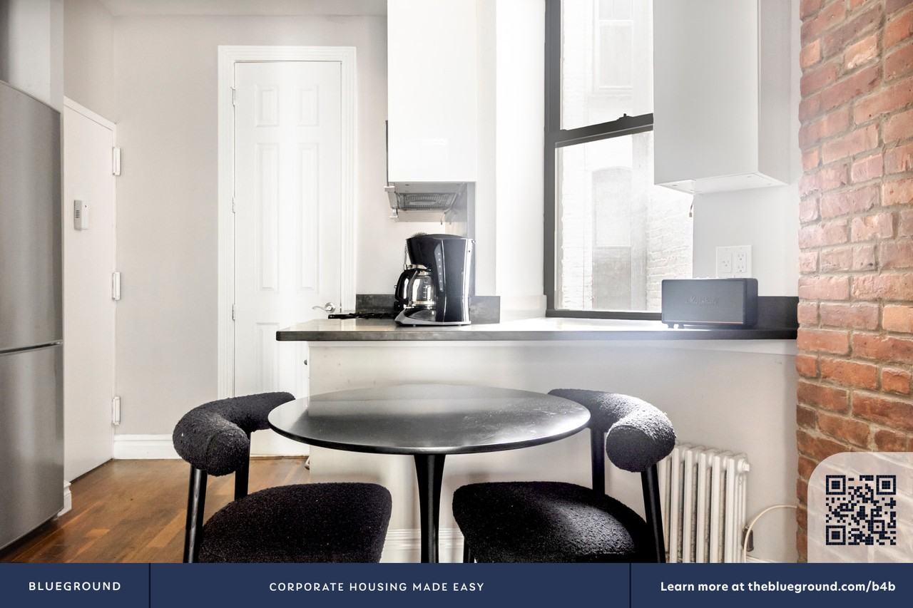 246 Mott St #1950 - Photo 5 of 23