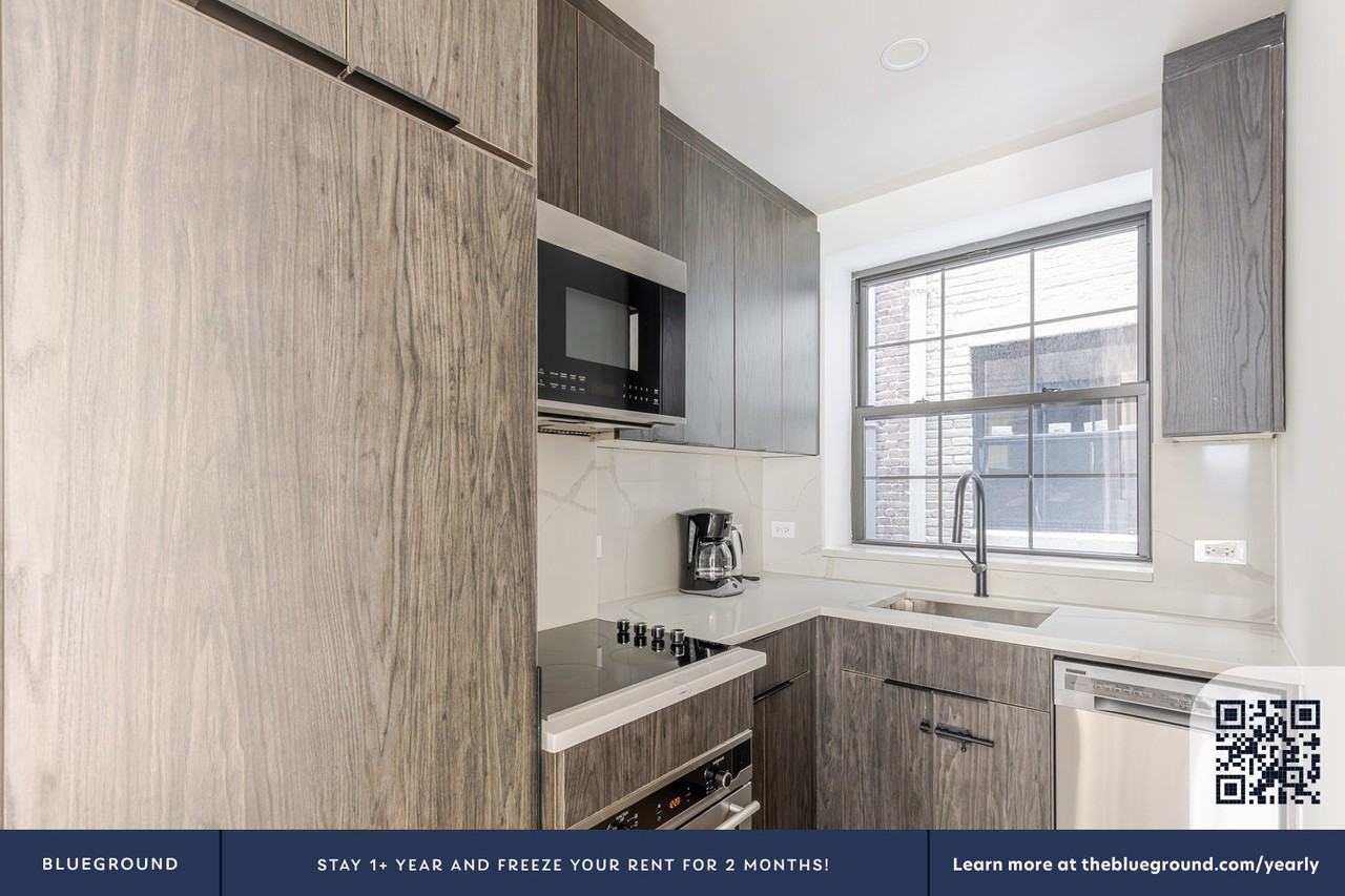 70 Middagh St #1962 - Photo 7 of 23