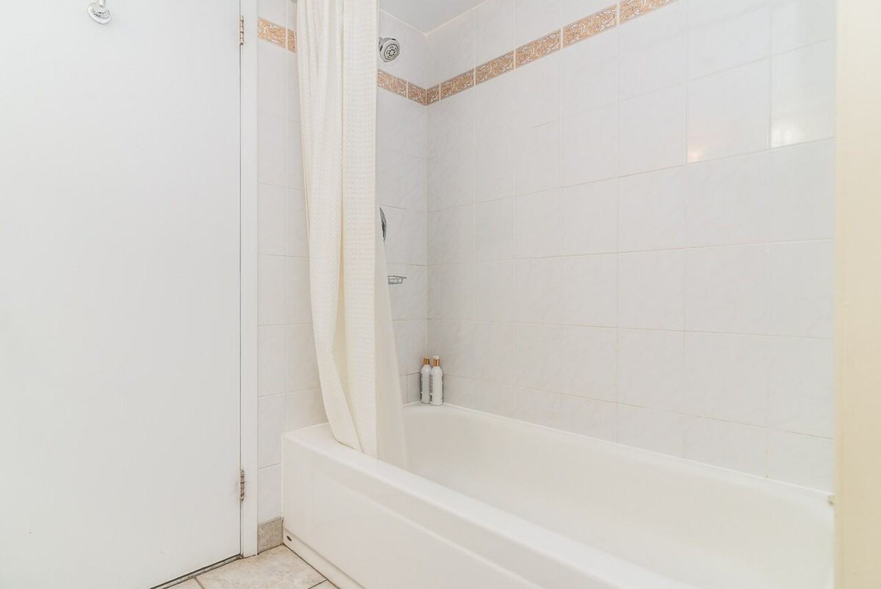 1211 Rue Sainte-élisabeth #1261835P - Photo 7 of 11