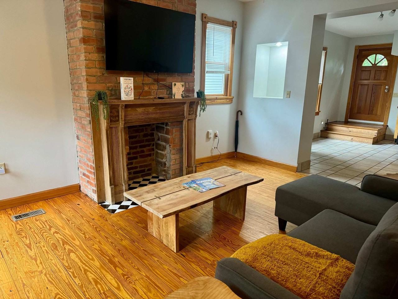 1235 Highland St #1265655P - Photo 6 of 27