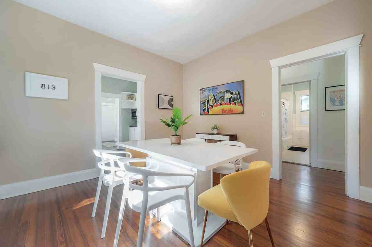 5708 North Suwanee Avenue - Photo 3 of 36